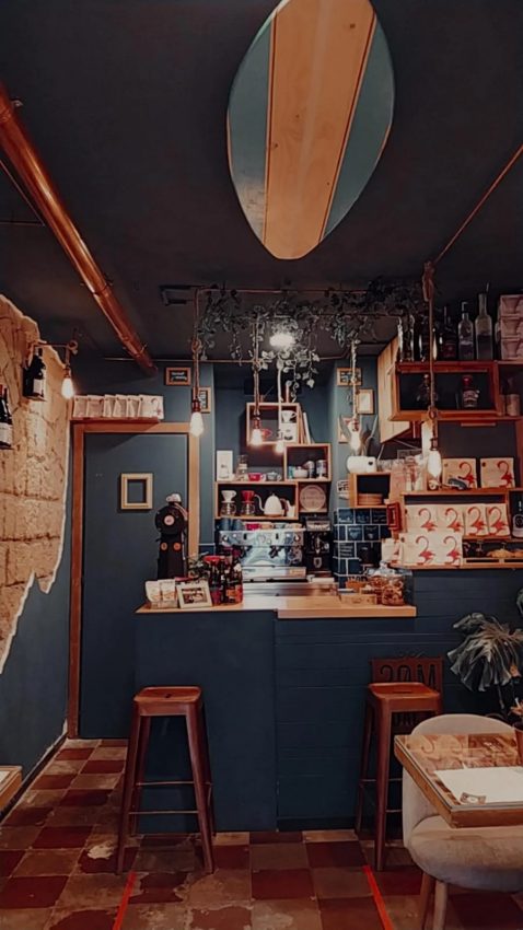 The interior of the cafe Ventimetriquadri in Naples.