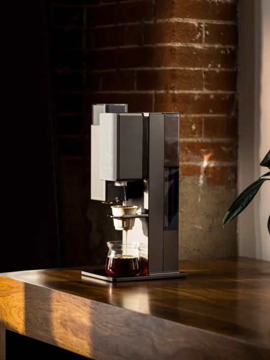 ad) xBloom - The first ever whole bean capsule coffee machine 